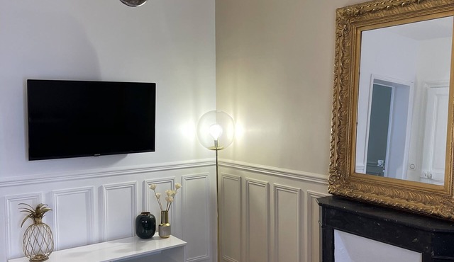 Chic fully-equipped apartment near Orly and Seine - 15mins from Paris