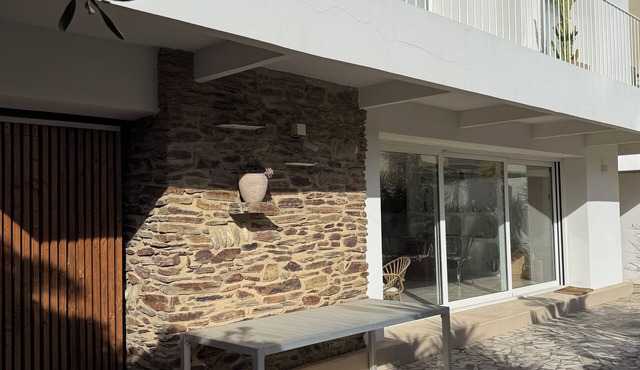 Comfortable seaside villa in the center of Canet Plage in Canet-en-Roussillon