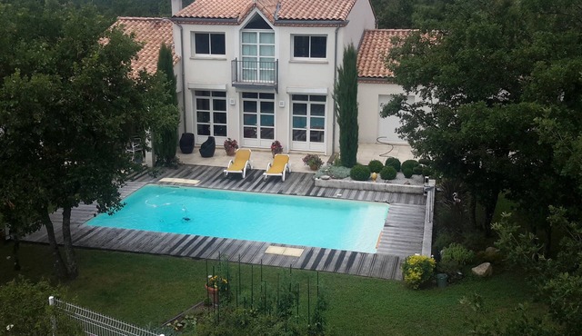 Comfortable prestige house