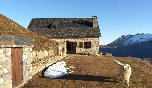 Converted mountain barn with exceptional view