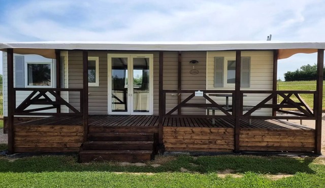 Cosy Cottage (sleeps 6)