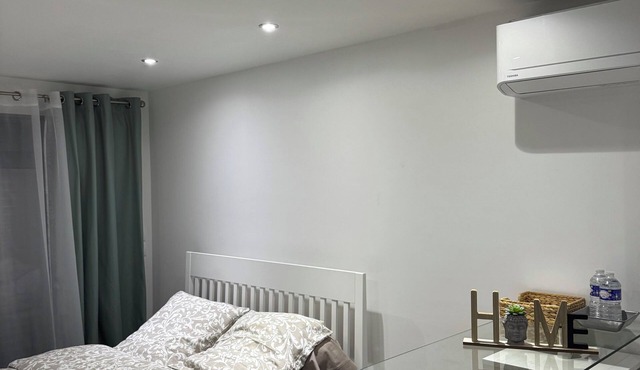 Cosy studio near the airport