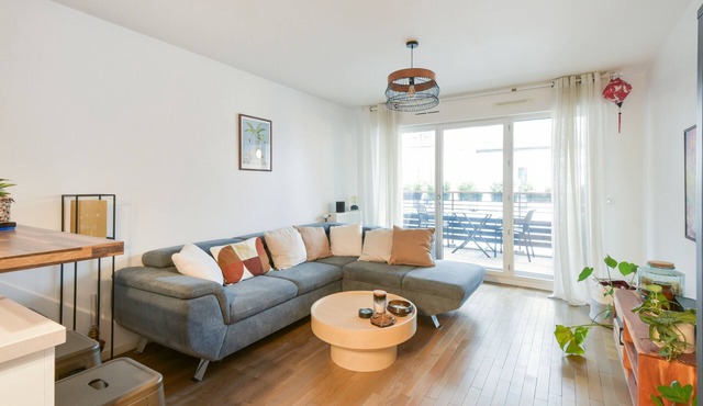 Cosy T3 with terrace in Paris - Welkeys