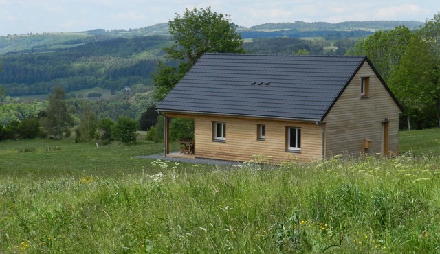 Cottage near Lake Garabit Granval