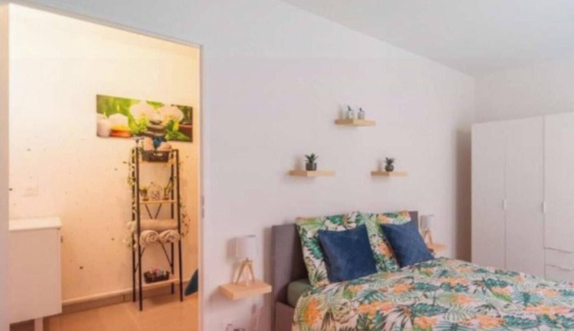 Discover the Cocotier Athisien in Athis-Mons, a booming business located 20 minutes from Paris.