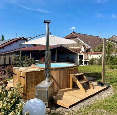 "Domaine de la Mance" - Grand gîte avec terrasse, jardin et bain nordique inclus