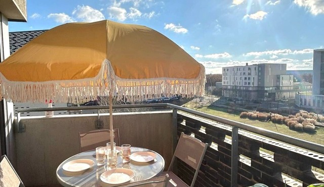 Duplex 93m2- 2 bathrooms- Toulouse Airport- 8people