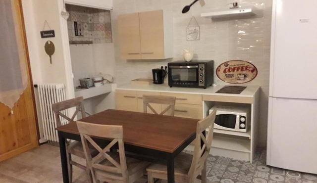 Enclos savoyard Appartement meublé 1chambre 1 canapé lits 3personnes