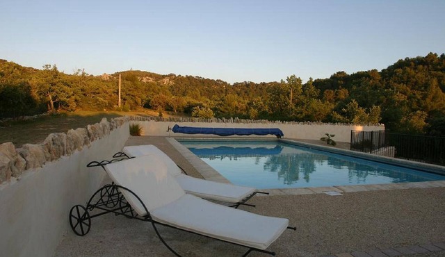 ESTATE, PROVENCE, VENASQUE, MONT VENTOUX, 4 HA, PANO 360 SWIMMING POOL 12X6. 3*.