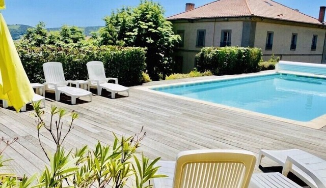 Family house 8 Ch-max 14 adults- Swimming pool Panoramic view Walled garden