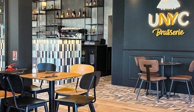 First Inn Hotel Les Ulis