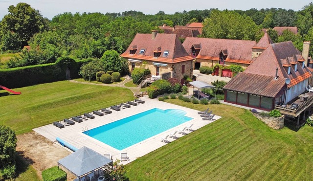 Maison Monribot