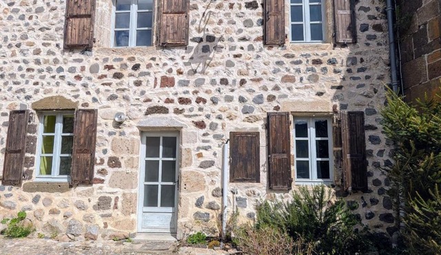 Gîte 4 pers avec cour, vue Loire - FR-1-582-122