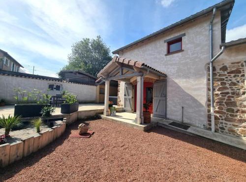 Gîte authentique avec spa et terrasse dans une grange rénovée - FR-1-496-320