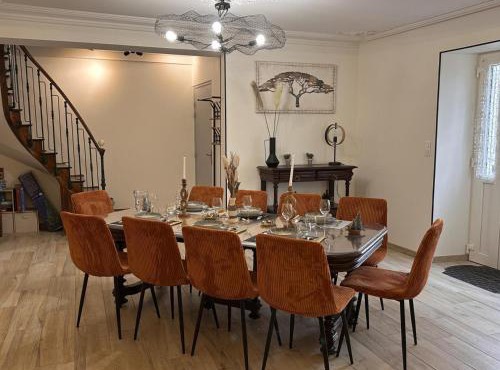 Gîte Champêtre à Buxières-les-Mines avec Animaux Acceptés et Parking - FR-1-489-617