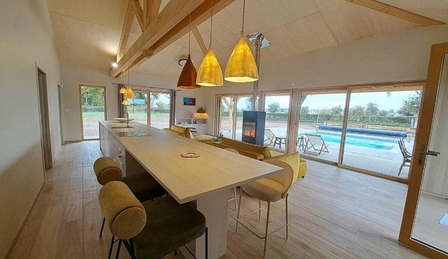 Gîte Cocooning à Vivans avec Piscine et Spa, Animaux Bienvenus - FR-1-496-384