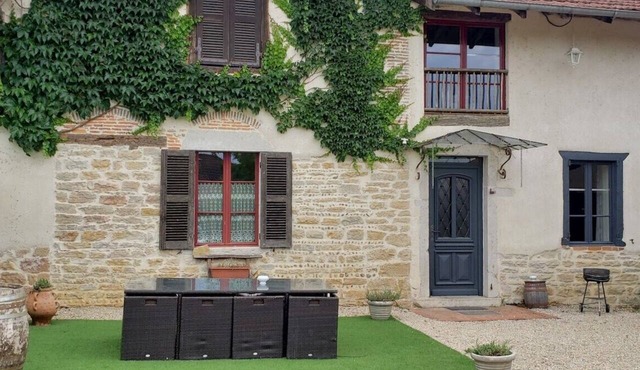 Gîte de la ferme du Tilleul – sleeps 9 guests