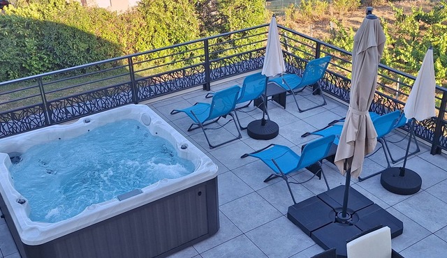 Gîte Guyot au Coeur du Jura 4 Chambres et Grande Terrasse