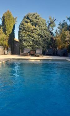 Gîte la fontaine de l alouette piscine et SPA en Provence