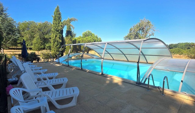 Genets 2, Your family gite in the heart of Les Genêts for 4 people