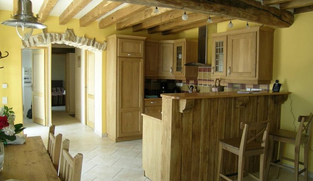 Gite La Celle-les-Bordes, 3 bedrooms, 6 persons