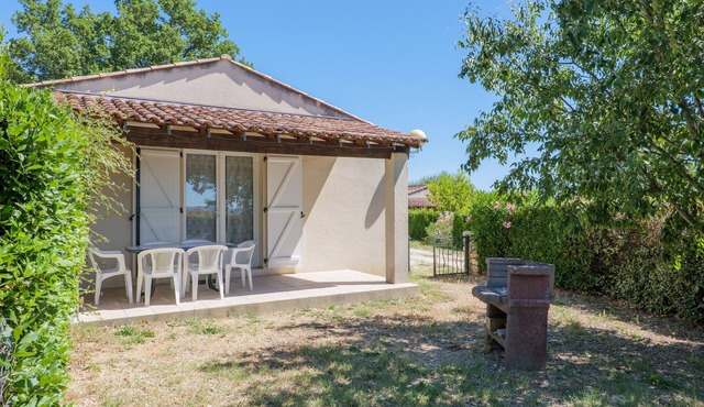 Gite Le Micocoulier La Fontinelle – Modern Holiday Home in Peaceful Ardèche Nature