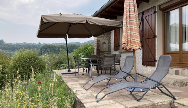 Gite Saint-Bresson, 2 bedrooms, 4 persons