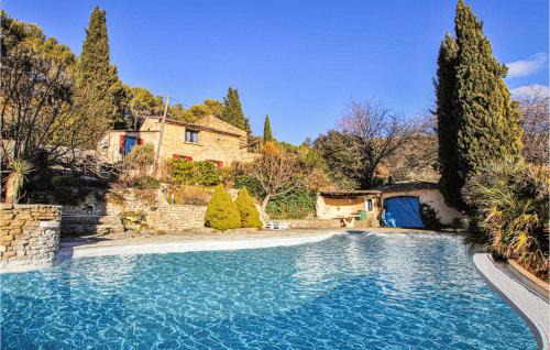 Gorgeous Home In Entrechaux