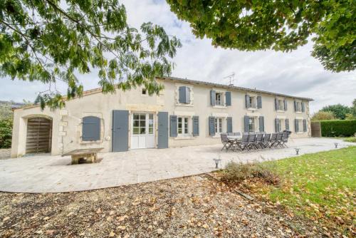 Grand Gîte 15p Vignoble - 300m - 5ch Ozillac