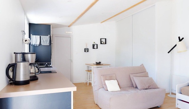 GRAND STUDIO