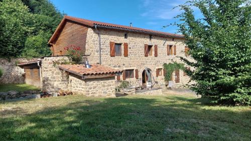 Grange De Sagne maison et table d hôtes avec dîner sur réservation