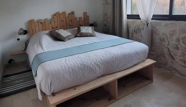 Guest Room “L’Estive” with Mountain View, Wi-Fi, and Air Conditioning