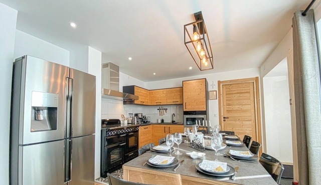 High standing apartment, in the heart of the village, 100m from the slopes