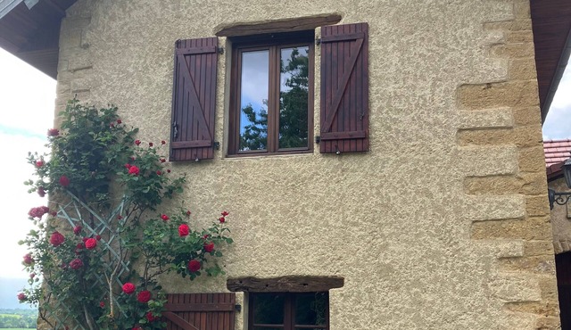 Holiday Home 'Gîte Du Poisson Rouge' with Fireplace, Terrace, and Large Grounds
