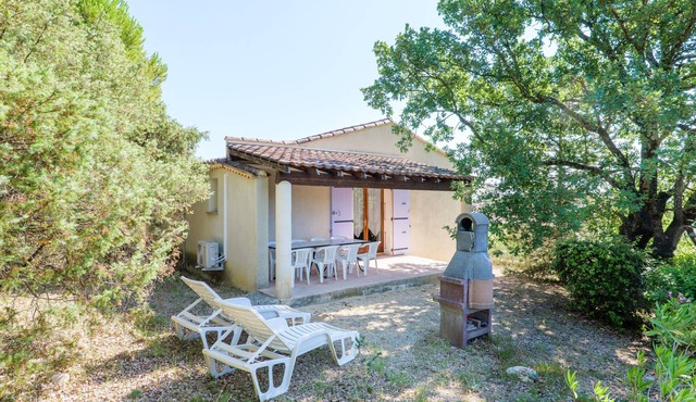 Holiday Home “Le Chêne - La Fontinelle” with Mountain View