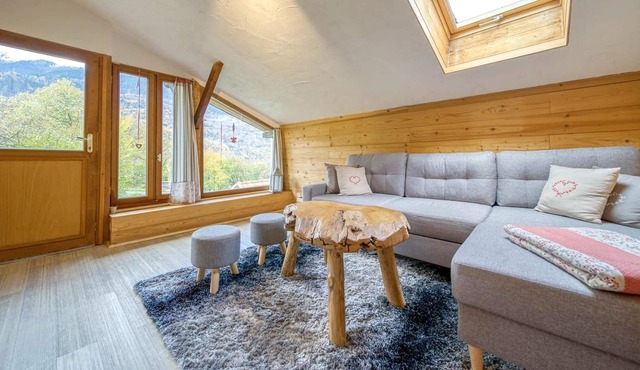 Homerez - Amazing chalet for 9 ppl. with terrace at Cevins