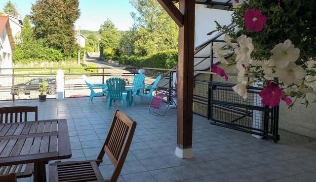 Homerez - Apartment in Arinthod