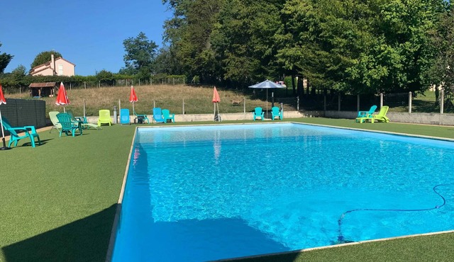 Homerez - Charming House in Leyme with Garden and Shared Pool