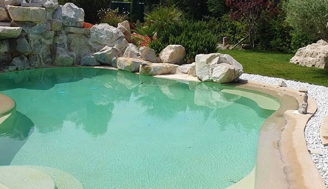 Homerez - House in Drome Provençale with heated pool