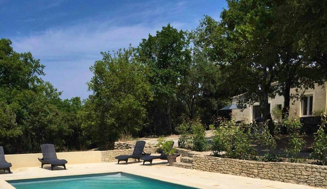 Homerez - Nice property for 4 ppl. with shared pool and terrace at Venasque