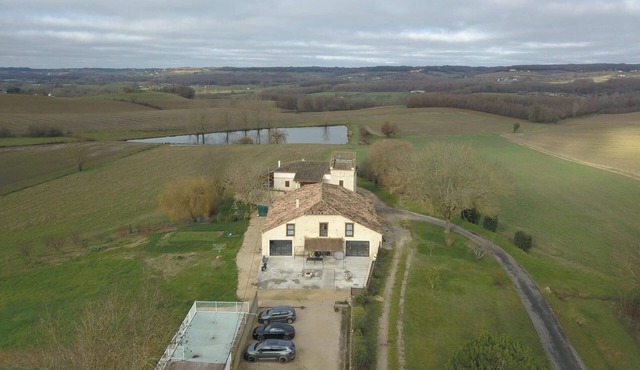 Homerez - Villa in Montpezat-de-Quercy