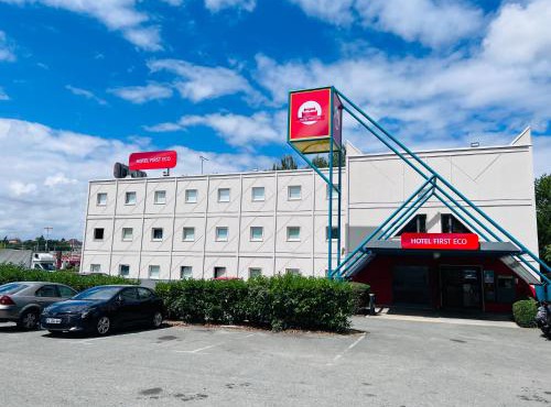 Hotel First Eco Savigny Villemoisson Centre Commercial Carrefour
