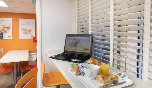 HOTEL FLEURY EX PREMEIRE CLASSE