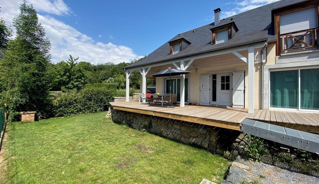 House in the heart of Val d'Azun