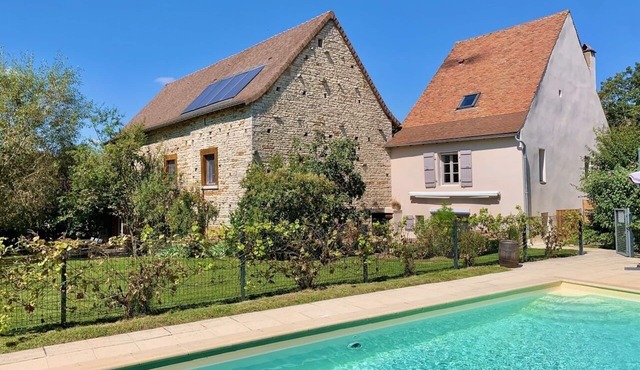 House with swimming pool "Le Foineau