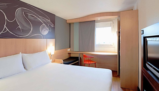 ibis Nevers
