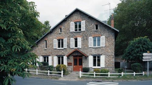 L'Auberge 91530