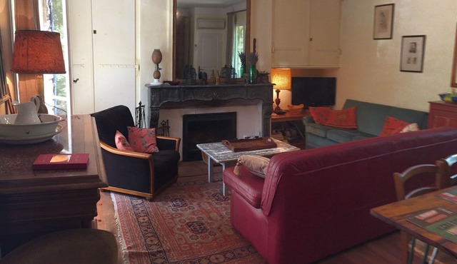 La Grande Peyriere - 2 CH - Large wooded prop - Swim. pool - In the countryside