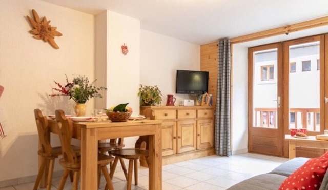 La Madeleine Apartment – Val Cenis, 3 Stars, South-Facing Balcony