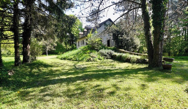 La maison des bois 10 minutes from Vezelay